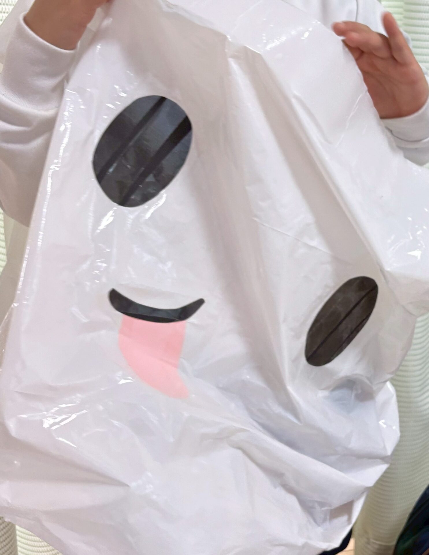 DB5086CB-BEEC-46CF-A836-1065C3C4E375