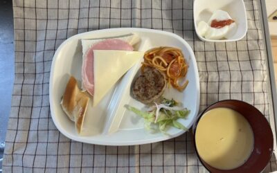 今日の給食12月8日